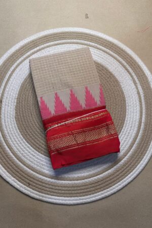 light chocolate and red jerry checks, temple gadiwalsaree pallu tope pallu