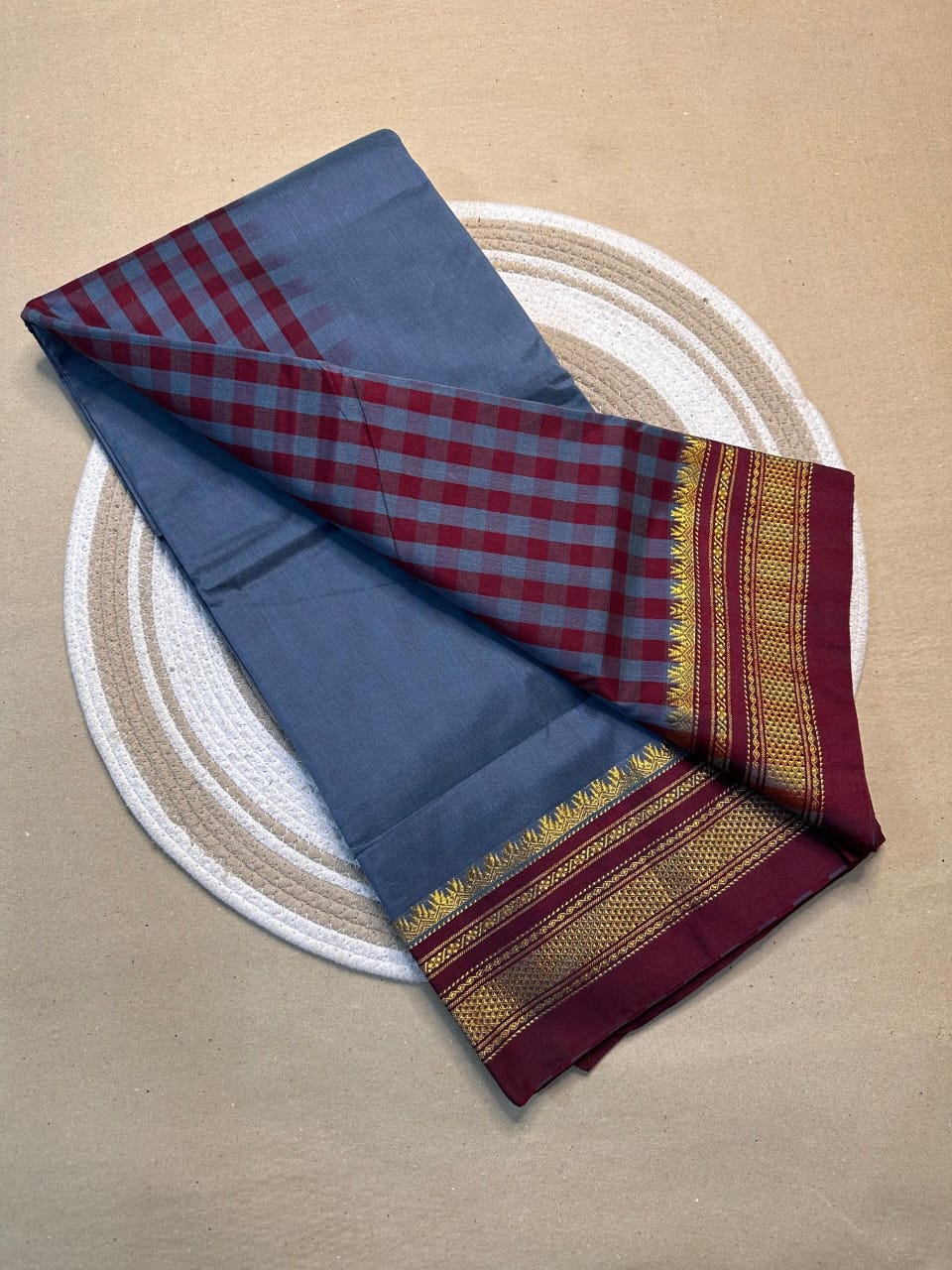 grey and maroon tana patali pallu catlon pallu grey and maroon tana patali pallu catlon pallu