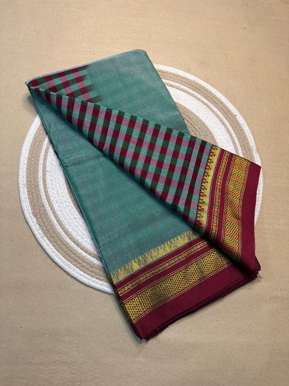 light grey tana patali pallu catlon pallu light grey tana patali pallu catlon pallu