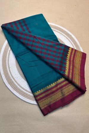 deep green and maroon tana patali pallu catlon pallu