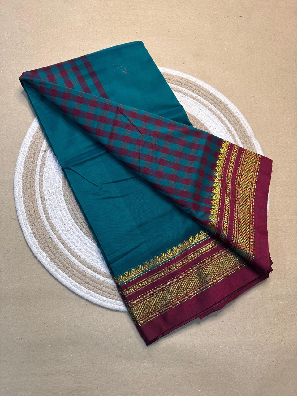 deep green and maroon tana patali pallu catlon pallu deep green and maroon tana patali pallu catlon pallu