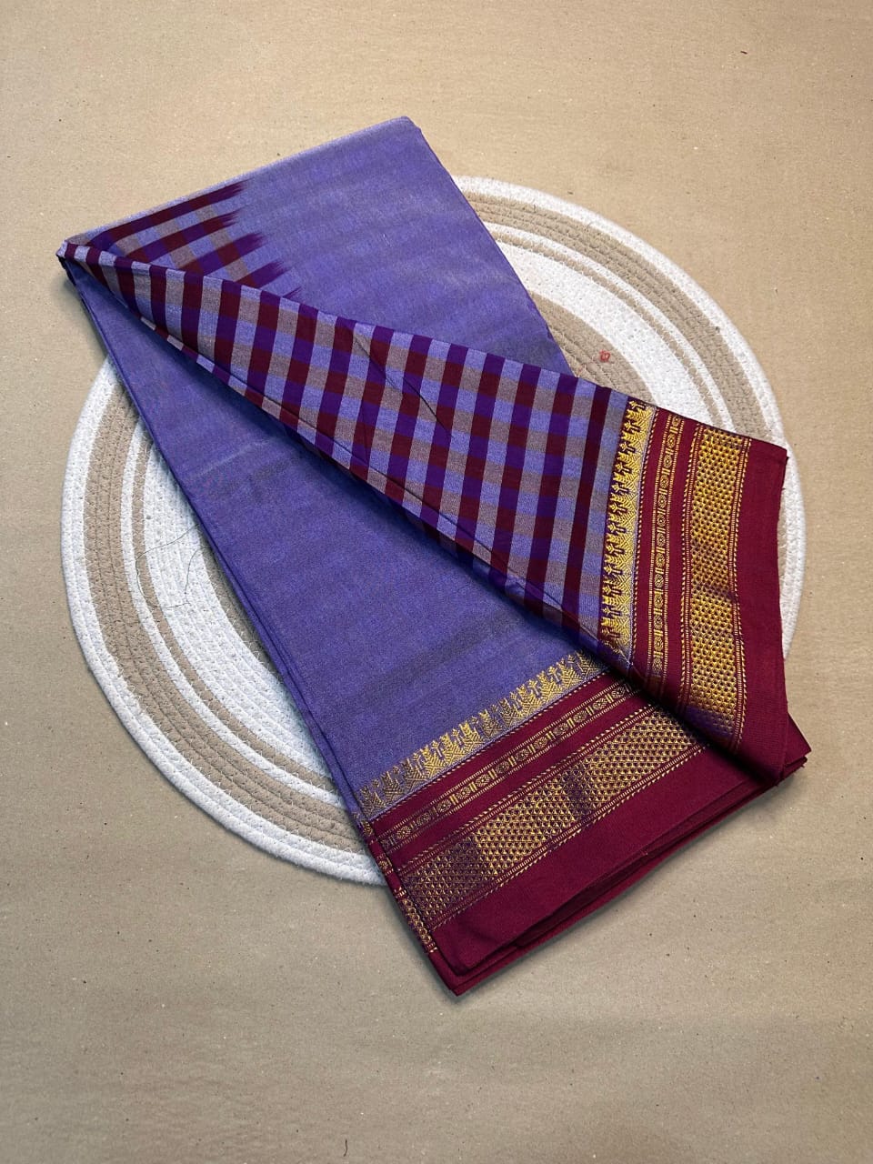 purple and mroon tana patali pallu catlon pallu purple and mroon tana patali pallu catlon pallu