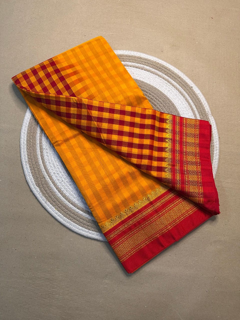orange and red tana patali pallu catlon pallu orange and red tana patali pallu catlon pallu