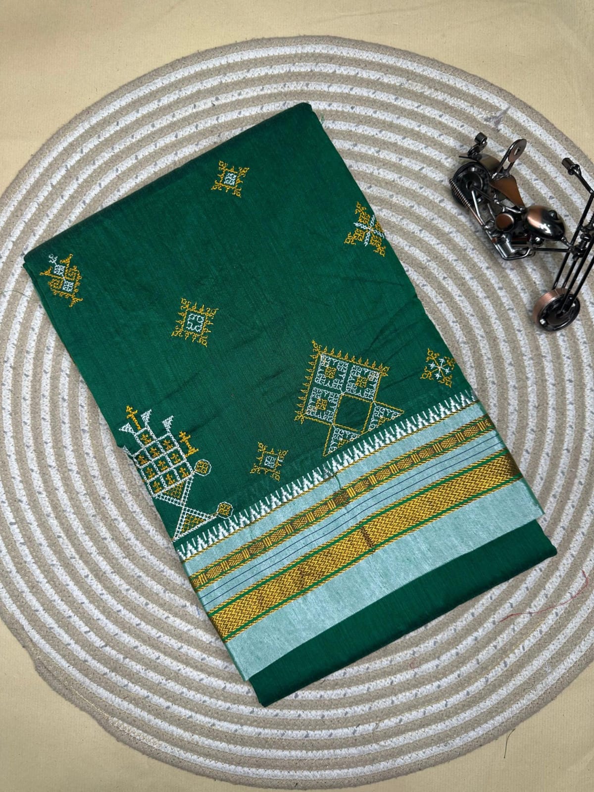 deep green ilkal kasuti saree pallu patti pallu deep green ilkal kasuti saree pallu patti pallu