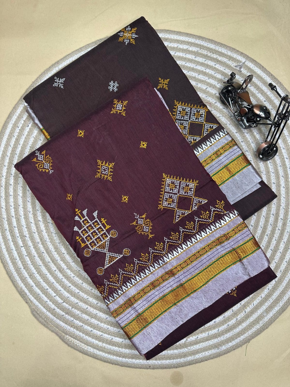 chocolate ilkal kasuti saree pallu patti pallu chocolate ilkal kasuti saree pallu patti pallu