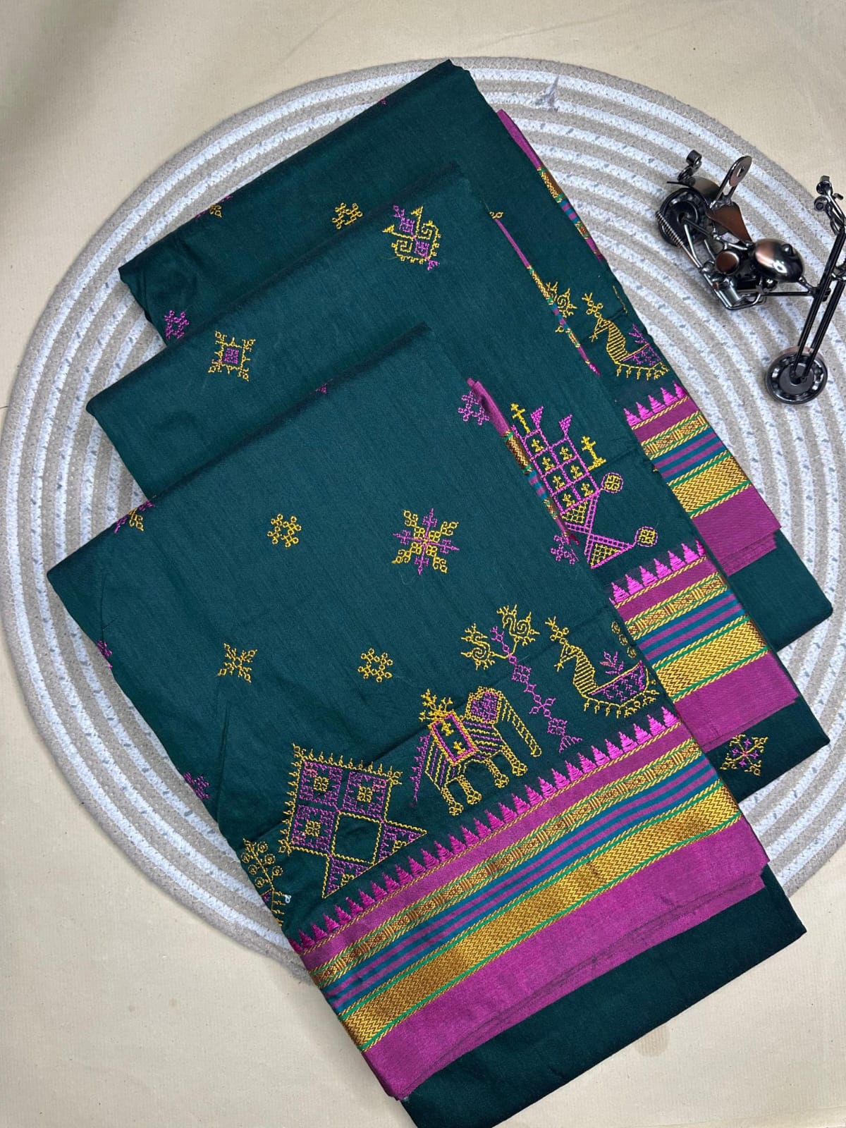 dark green ilkal kasuti saree pallu patti pallu dark green ilkal kasuti saree pallu patti pallu