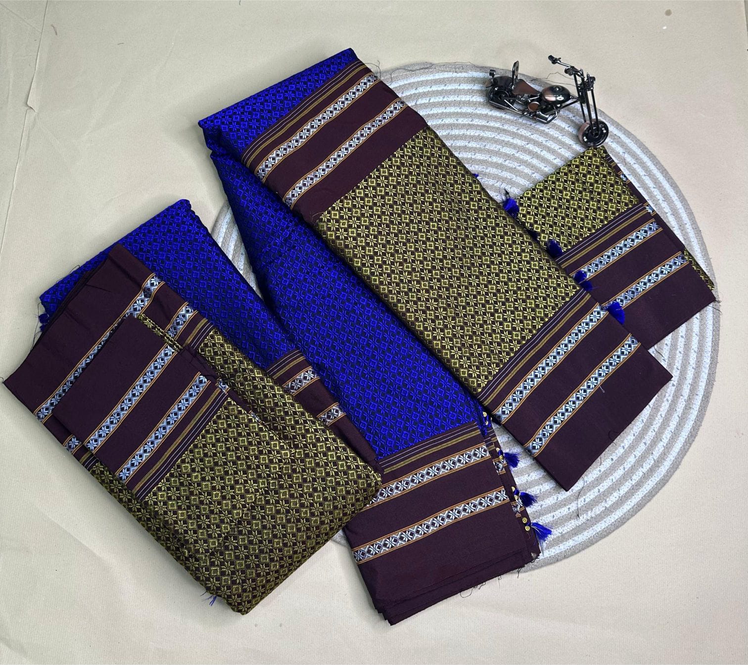 yellow and blue half and half kanna saree yellow and blue half and half kanna saree